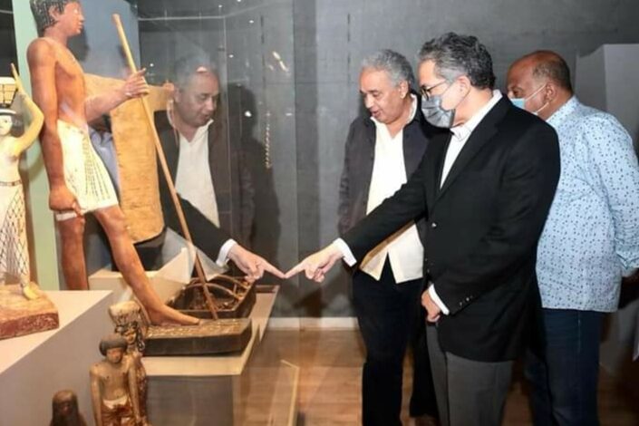 وزير الآثار: 800 الف زائر للمتحف المصري العام الماضي